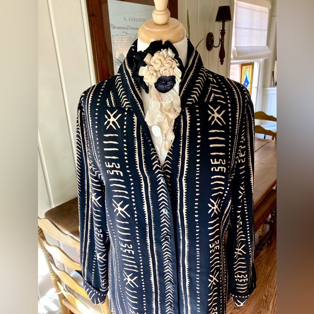 Ann May Black and Tan Silk Blouse Medium